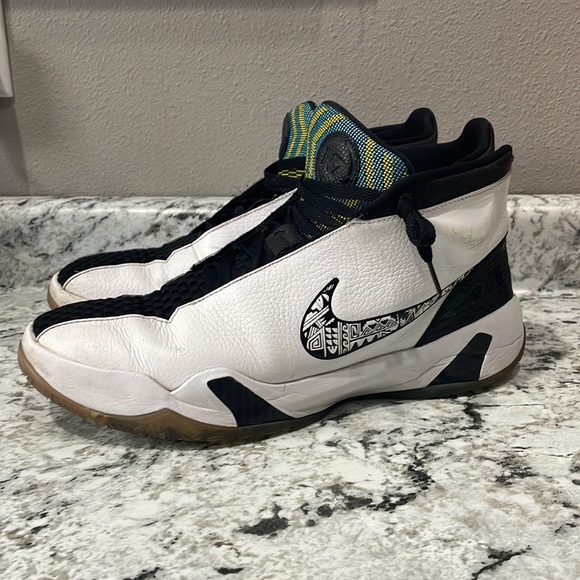 Men's Nike N7 Shoes - Picture 2 of 4